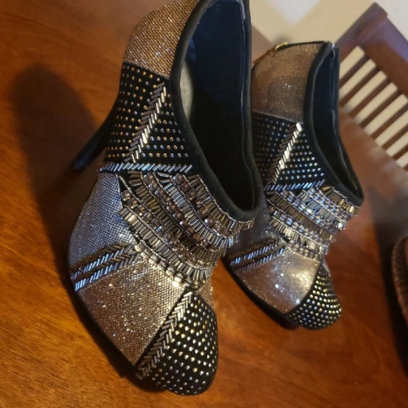 Colin Stuart - Picture 5 of 10